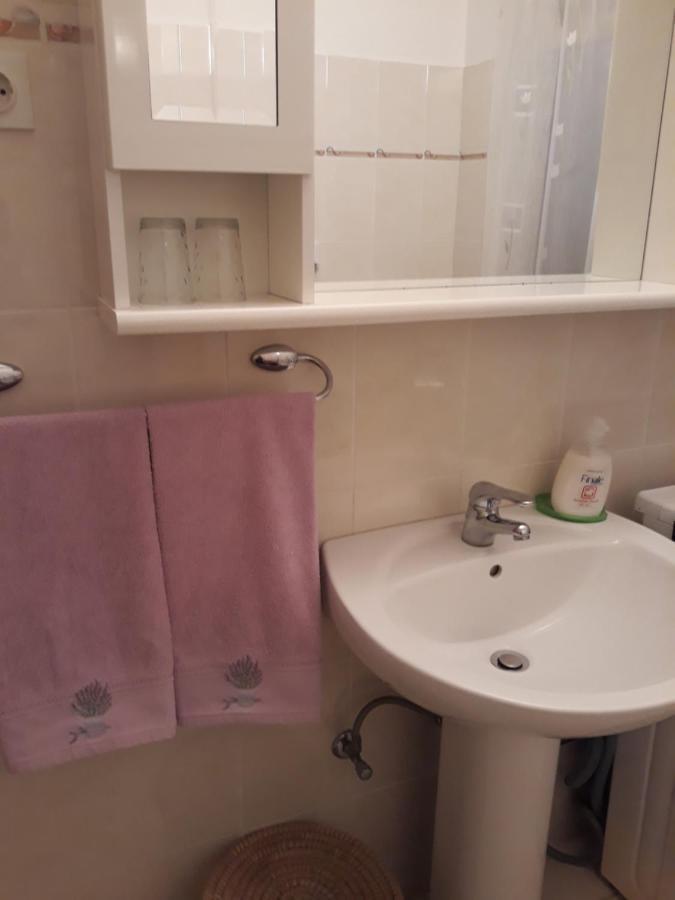 Apartment Tuja Jadrtovac Esterno foto