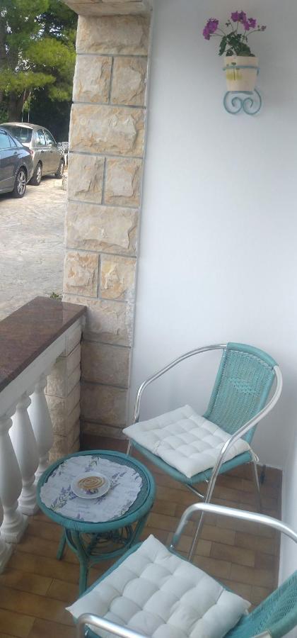 Apartment Tuja Jadrtovac Esterno foto