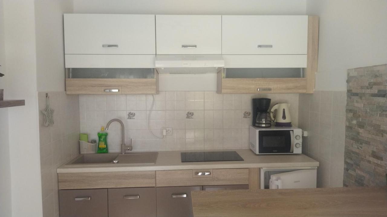 Apartment Tuja Jadrtovac Esterno foto