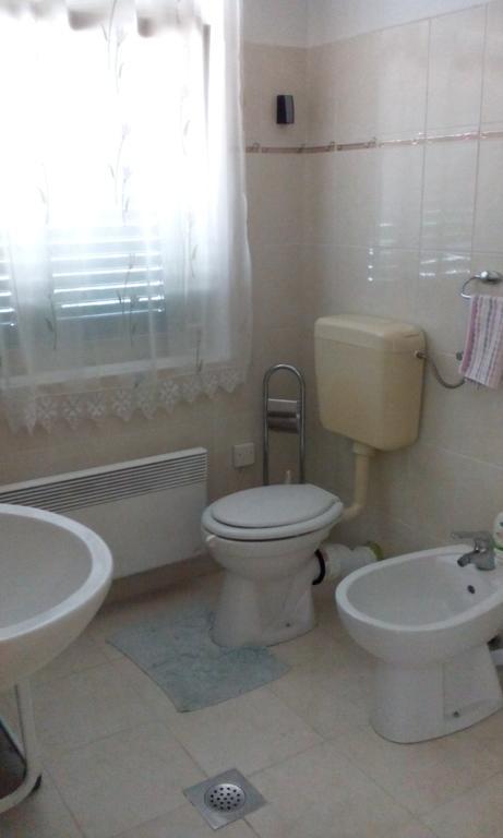 Apartment Tuja Jadrtovac Camera foto