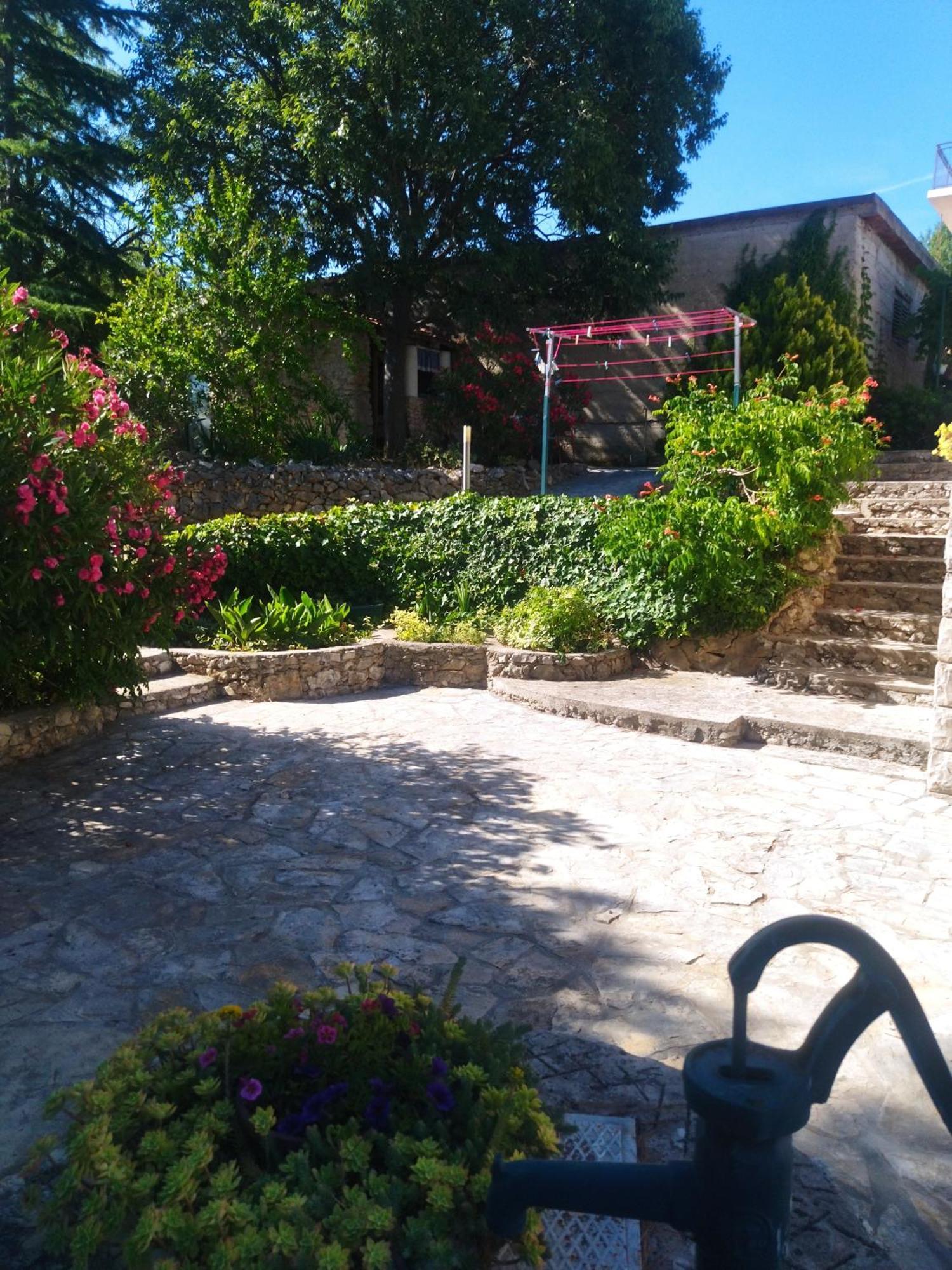 Apartment Tuja Jadrtovac Esterno foto
